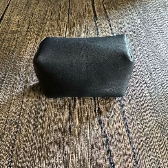 BLACK Medium Dopp Tot Mini Dopp Tot UnIcOrN  Leather Pouch Makeup Bag - Picture 3 of 4